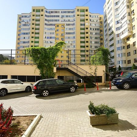 Feel Like Home Kischinau Exterior foto