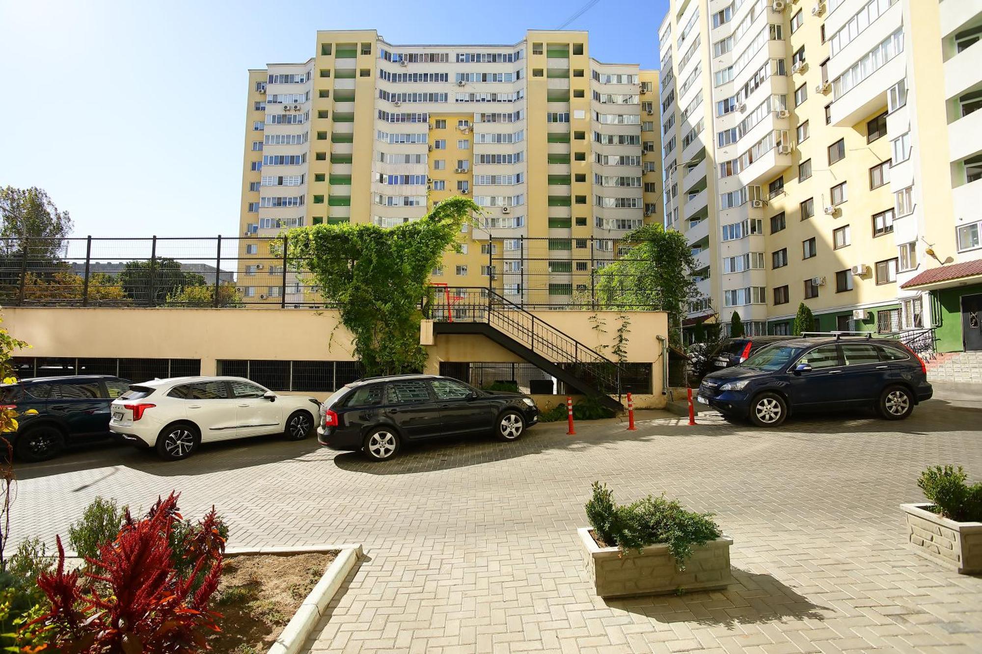 Feel Like Home Kischinau Exterior foto